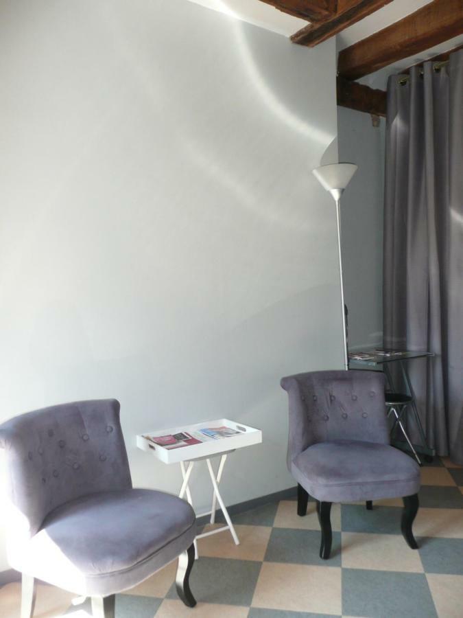 Charmant Studio Vieux Mans / Centre Le Mans Exterior photo